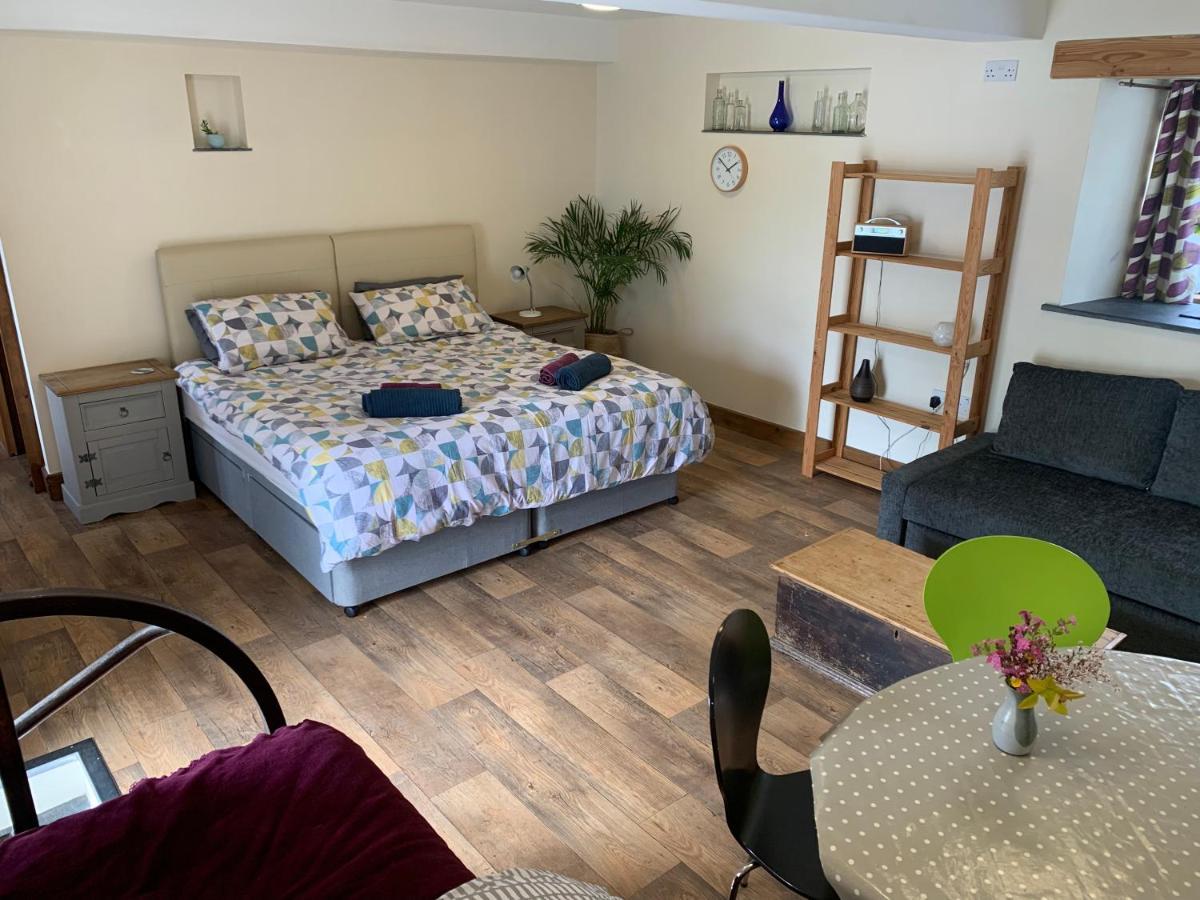 The Shippon At Rosehip Apartman Launceston Kültér fotó